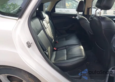 2012 Ford Focus Titanium из США, поврежденный, VIN 1FAHP3N28CL308942